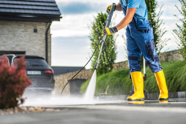 Best Pool Deck Cleaning  in Sandston, VA